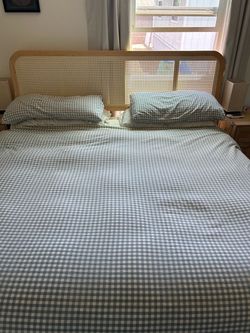Rattan king bed frame