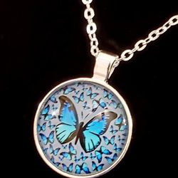 Beautiful Butterfly Necklace 
