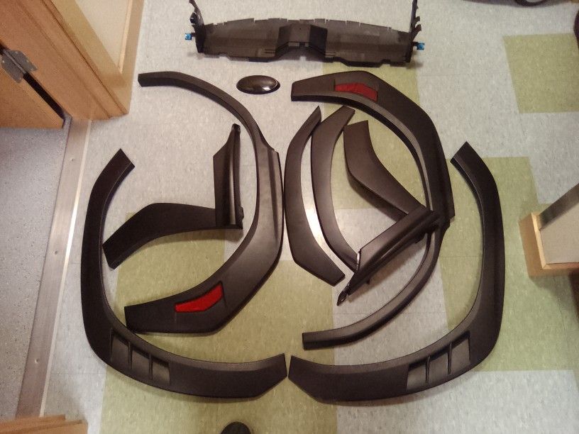 Subaru WRX Fender Flares Hood Cowl Skid Plates And Aftermarket Emblem 100 Obo For Everything