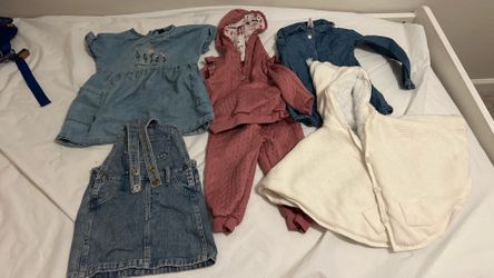 Girls clothes