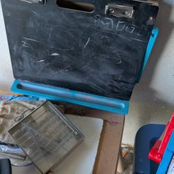 kids white board/ chalk board 