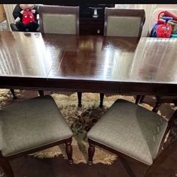 Dining Table And Chairs 