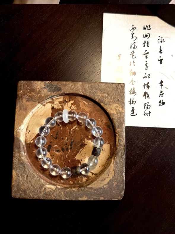 New! Sinking incense/white crystal/chalcedony ring bracelet, new Chinese style, gently guard your every day.