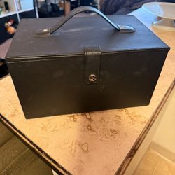 Makeup Box