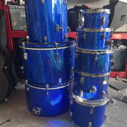 Massive Blue Sparkle Drum Set 22/22/16/13/12/12/20/8