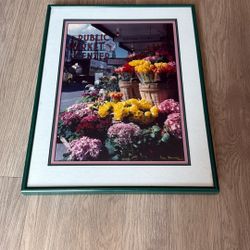 “Pike Place Market” Photo & Frame 