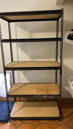 Steel shelving unit 5 shelves.