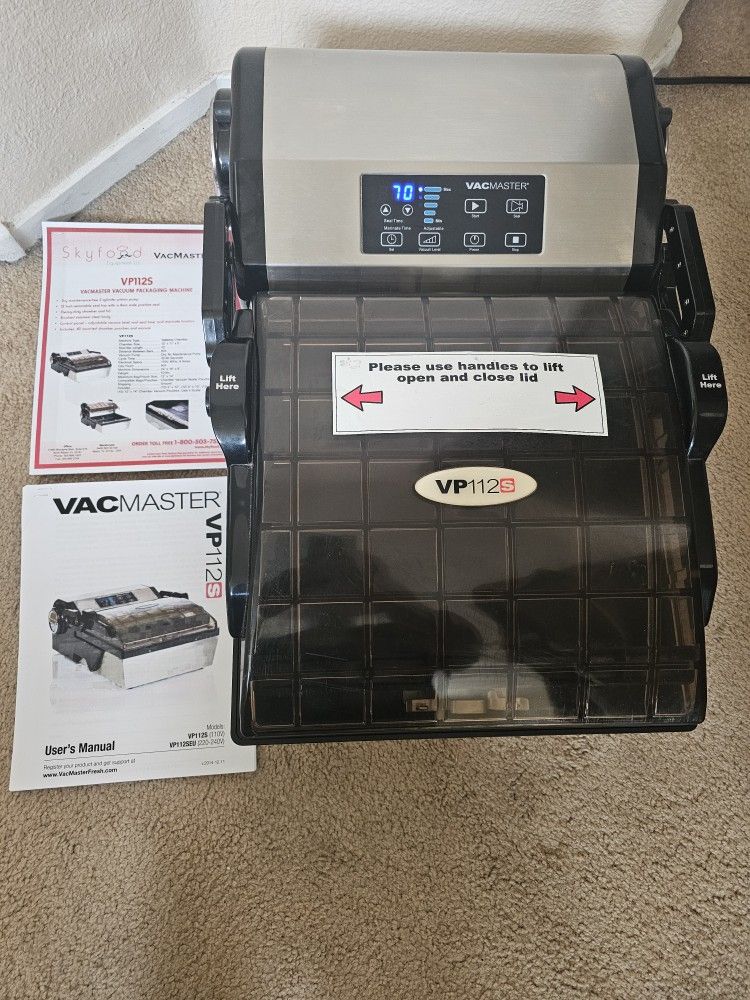 Food Vacuum Sealer VacMaster Commercial VP112s For Parts or Repair