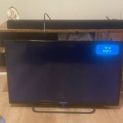 32” TV + Universal Remote