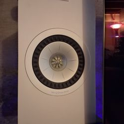 Kef - Q150 Q Series 2 Way Bookshelf Speakers (Scratch) (Pair)