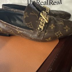 LV Shoes Women’s Size 10