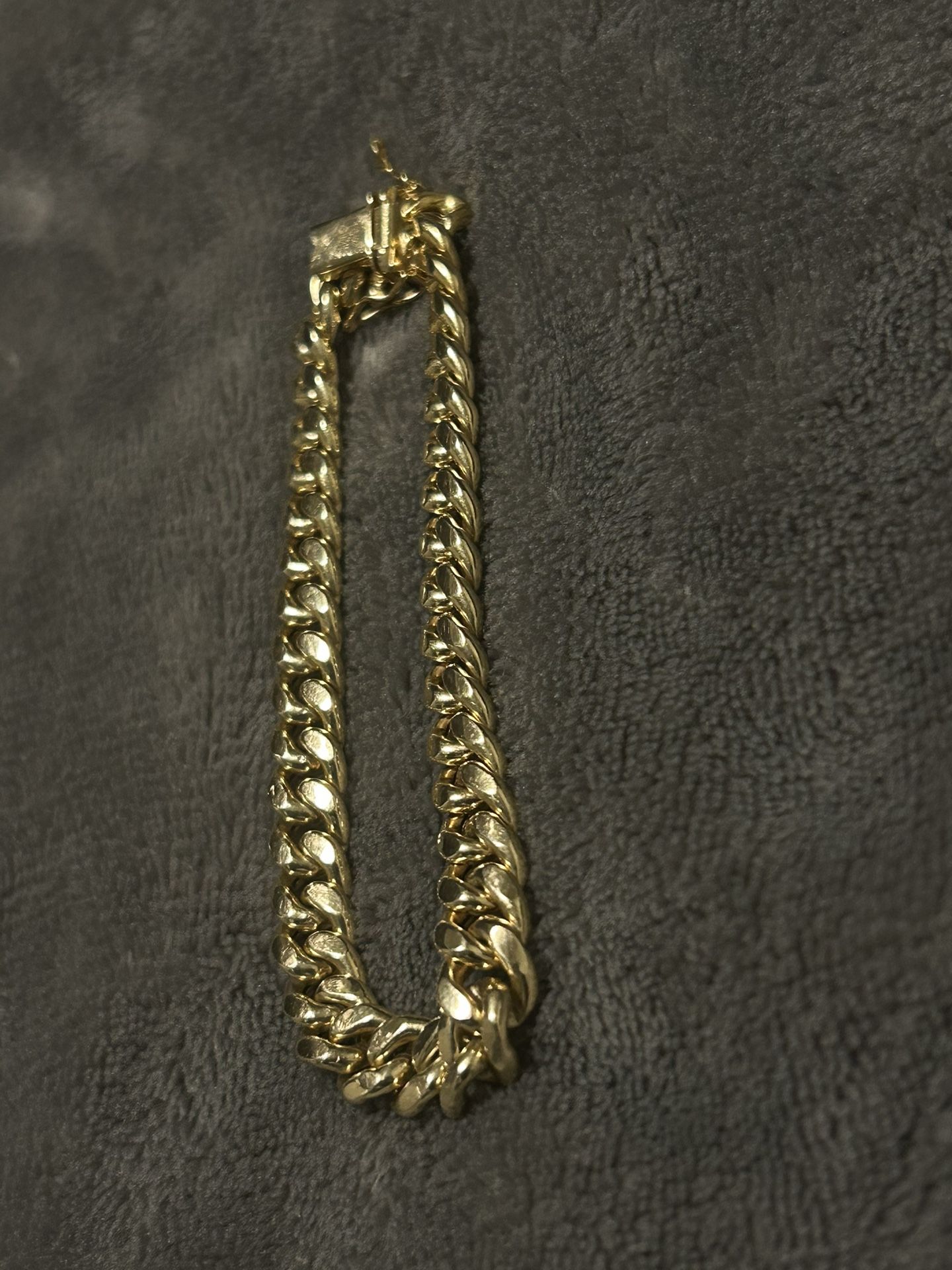 Brand new 10k gold miami cuban bracelet 9mm 20g 8 1/2inch all real no trades