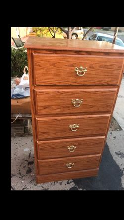 DRESSERS AND CHESTS