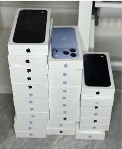 Iphone 18 pro max  256 gb locked (read description)