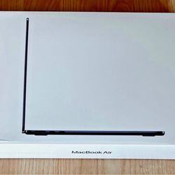 2025 MacBook Air 13” M4 16GB RAM 256GB SSD New Sealed Midnight Black
