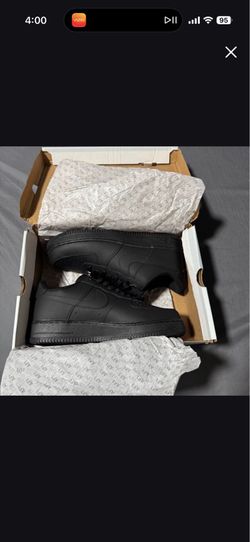 Nike Air Force 1
