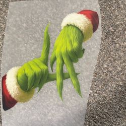 LA grinch has transferred 10 inches