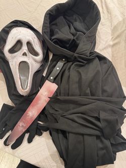 Kids ghost face costume