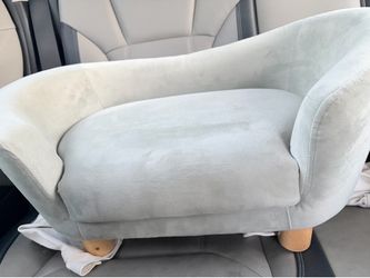 Small pet bed