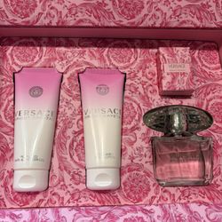 Versace Bright Crystal Perfume Set 
