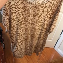 Women’s Cheetah blouse