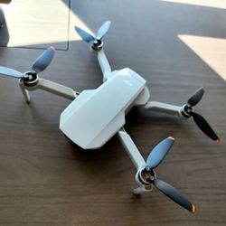 UAV Yumavic mini2 flying set