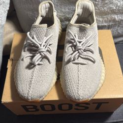 Adidas Yeezy Sesame 