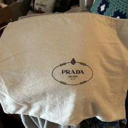PRADA PURSE DUST BAG TO PROTECT YOUR PURSE 