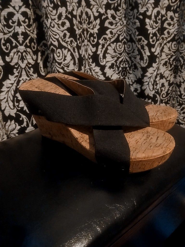 Black Wedge Heel Shoes