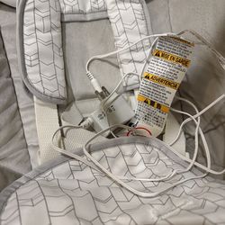 DuetConnect LX Baby Swing and Bouncer