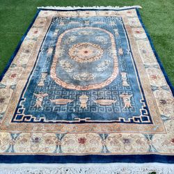 Vintage Chinese Handmade Hand Knotted Thick Heavy Wool Rug 6’ x 9’