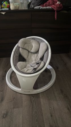 Baby swing