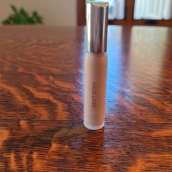 Haus Labs Triclone Skin Tech Concealer 