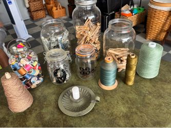 Assorted Vintage Decor