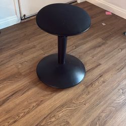 Rotating Stool 