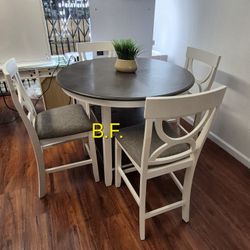 🚩 Dining Set 5 Pc, White Color, Upholstered Cushion, New in the Box.