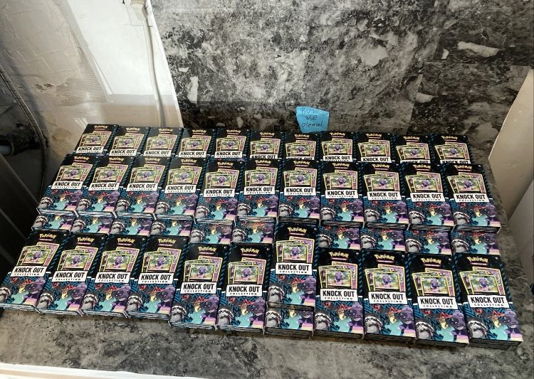 Lot 78 2023 Knockout Collection *78 Silver Tempest & 78 Astral Radiance Packs