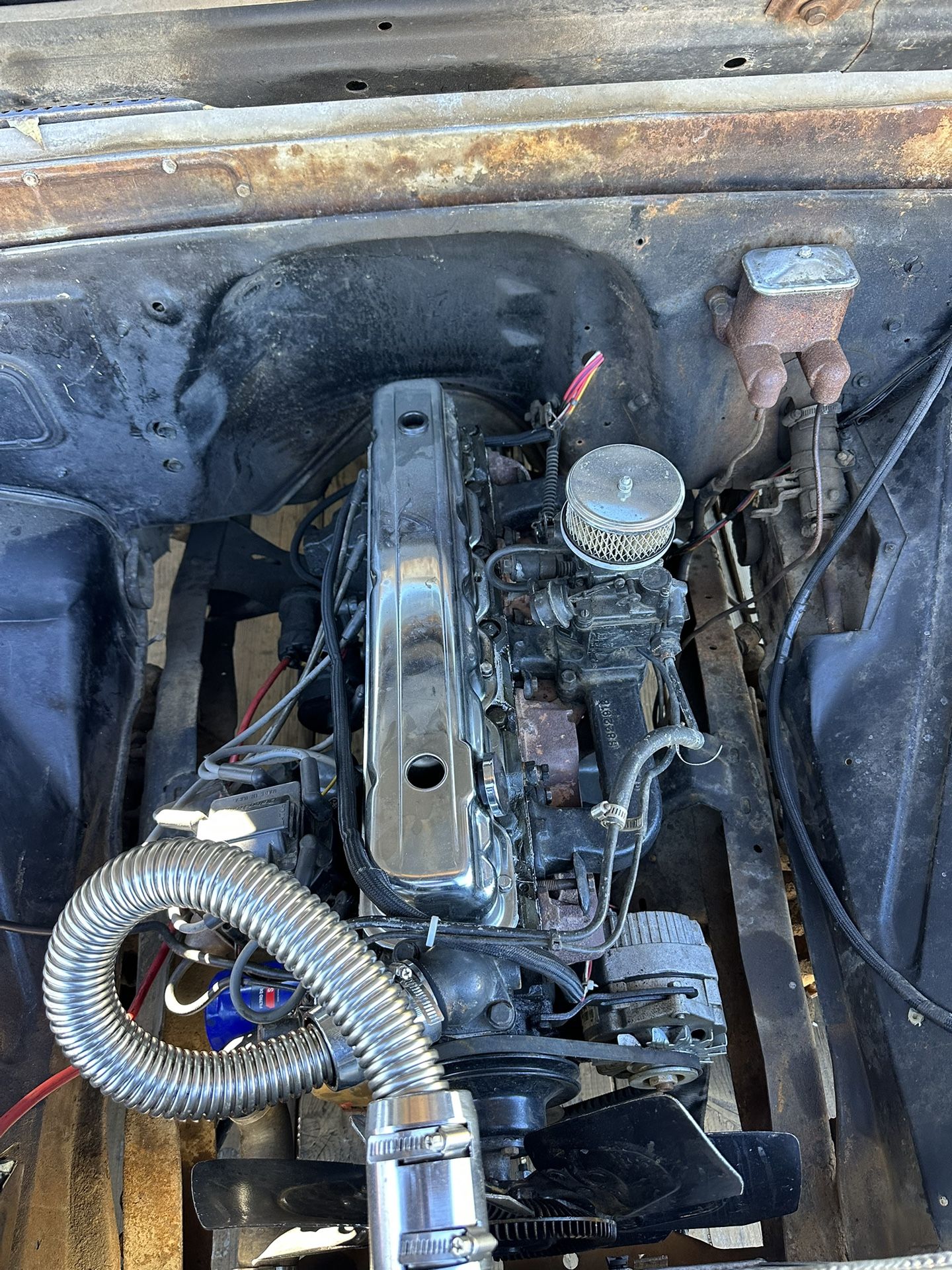 250 Straight Six Engine