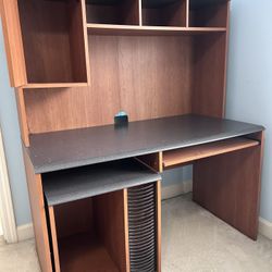 Computer Desk- Good Condition 