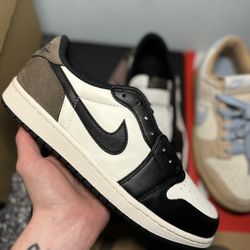 Jordan 1 Low “mocha”