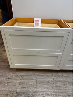 Kitchen Drawer base cabinet - 36”wide