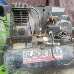 Black Max Air Compressor 