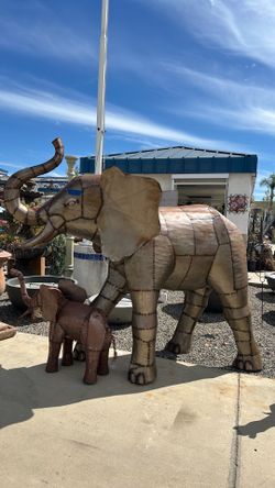 Metal elephants