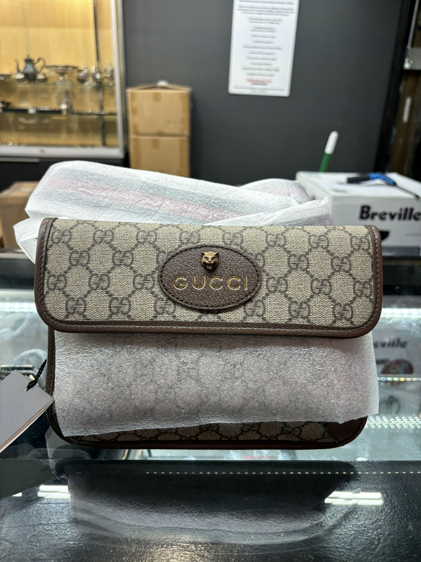 Gucci GG Supreme Neo Vintage belt Bag