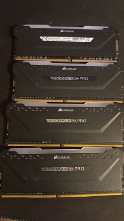 Corsair Vengeance RGB Pro DDR4 RAM Kit