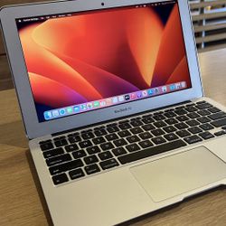 MacBook Air 11” i5/4GB/128GB SSD $180 