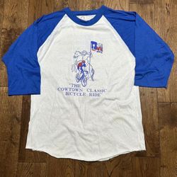 Vintage 80s Texas White & blue baseball tee with back pocket size large