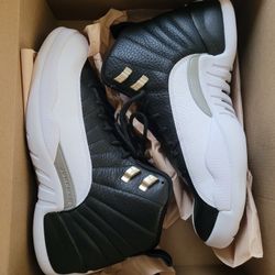 Jordan 12 Playoffs Size 10.5