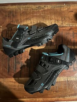 Women’s Louis Garneau Cycling Shoes | Size 41 | Cleats Not Included 
