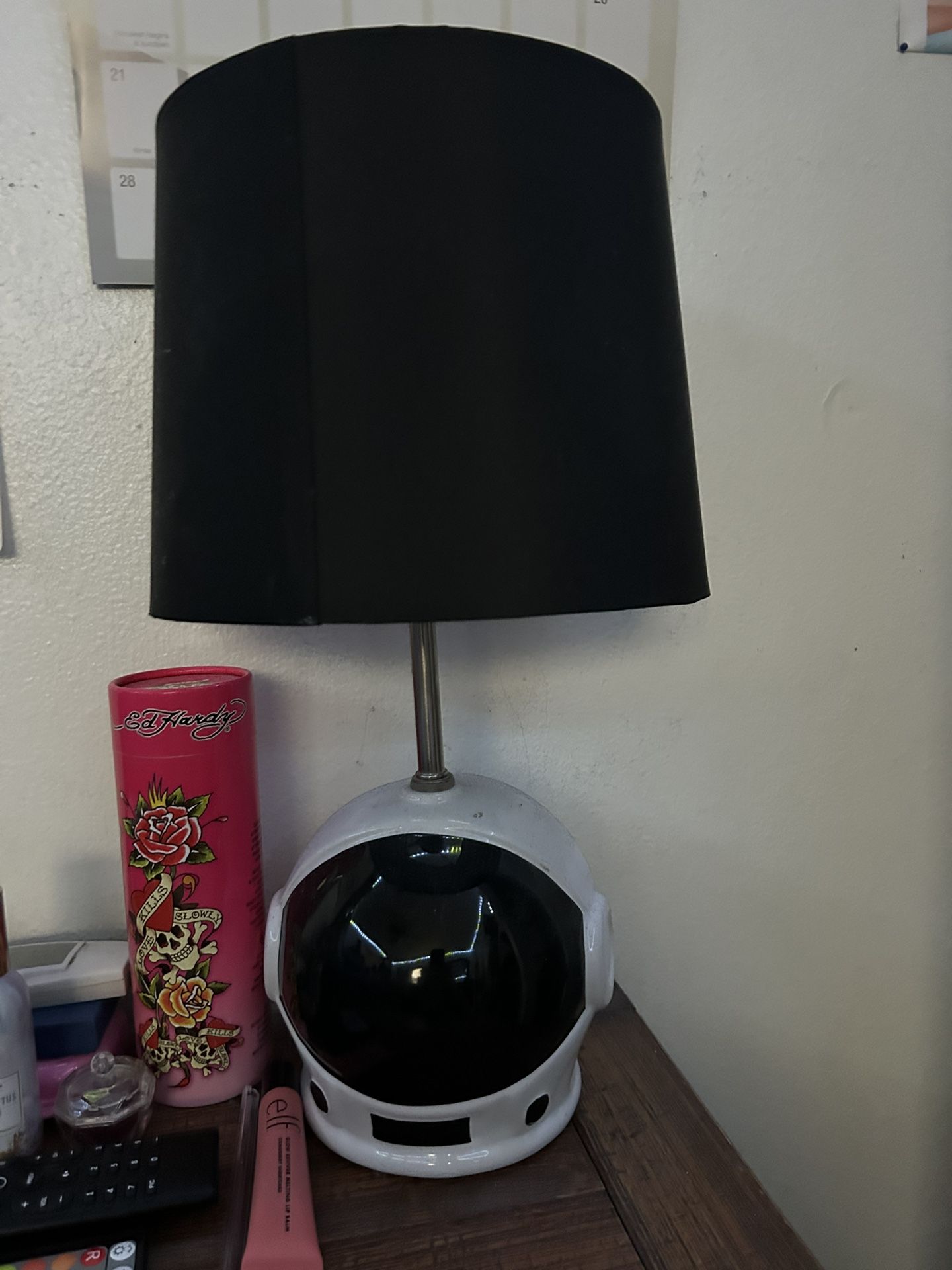 Astronaut helmet Lamp